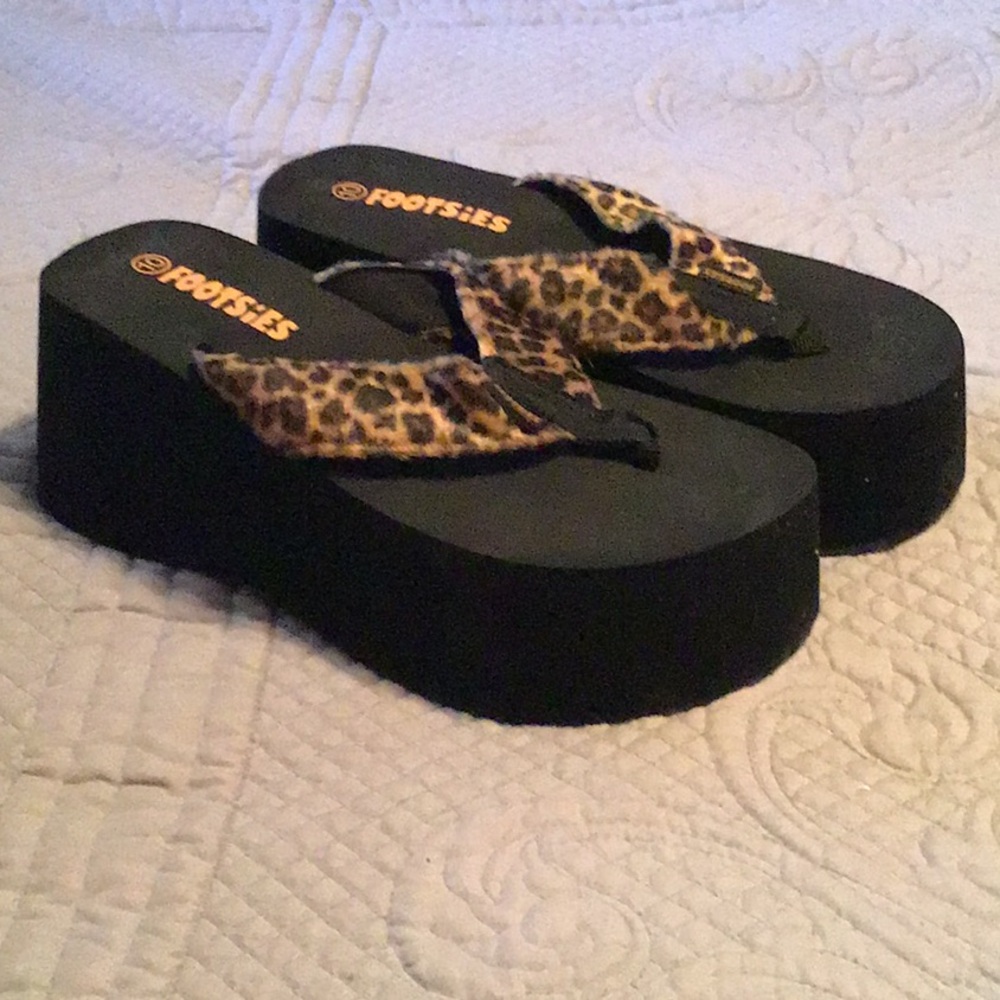 Footsies platform wedge flip flop thong sandals